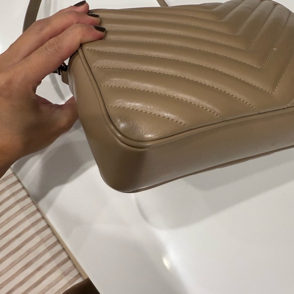 Yves Saint Laurent YSL Lou Camera Bag - Picture 9 of 11